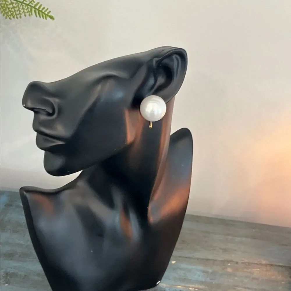 Classic Gold-Tone Clip-On Pearl Earrings - Picture 3 of 9